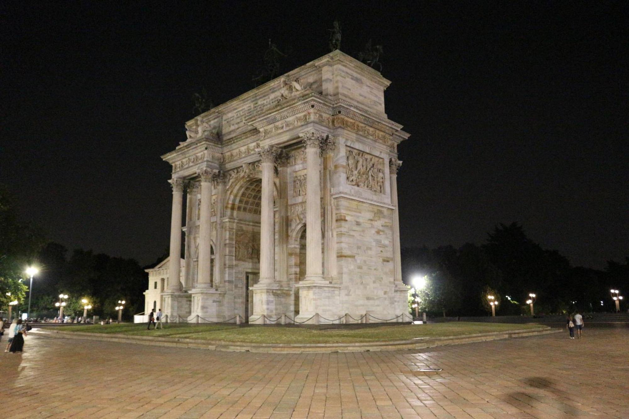 Charming Parco - Arco Della Pace - Perfect For 5 People * Milano